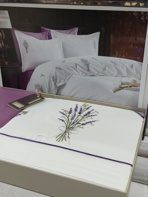 Постільна білизна Dantela Vita Lavender (лавандова) з вишивкою євро