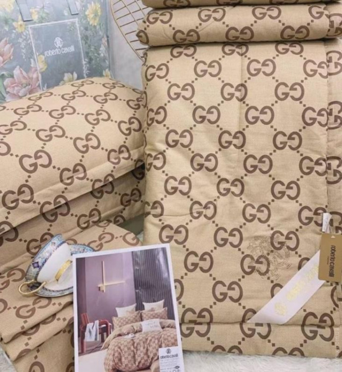 Постельное белье с пике - покрывалом Roberto Cavalli евро, модель 3