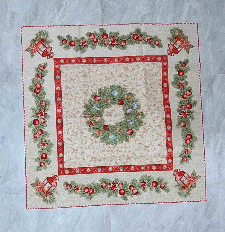 Скатертина гобеленова новорічна Alltex 90x90 см модель 6