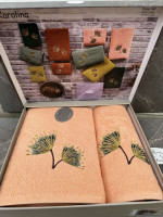 Набор махровых полотенец Coton Delux Karolina персиковые (50х90 см + 70х140 см) с вышивкой