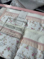 Набор полотенец Maison D'or ROSES TOWEL SET модель 6 из 3-х шт (30x50 см, 50x100 см, 85x150 см)