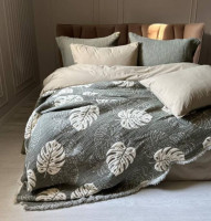 Покрывало муслиновое Saheser Forest green 240x260 см с наволочками