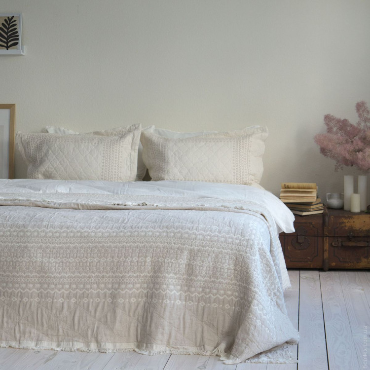 Покрывало La Modno Vintage Beige с наволочками 230x250 см
