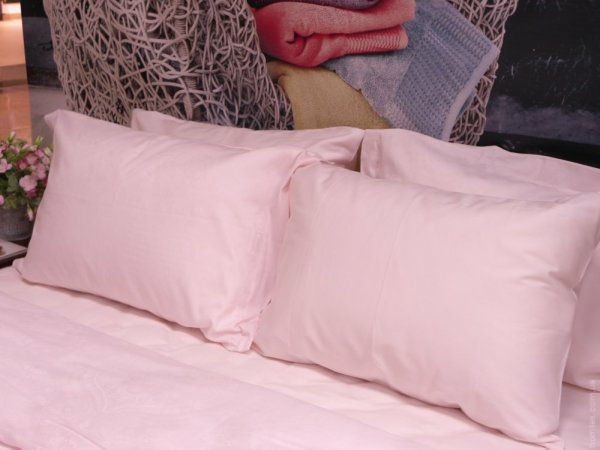Постільна білизна Pavia Mistral pink (рожева) євро