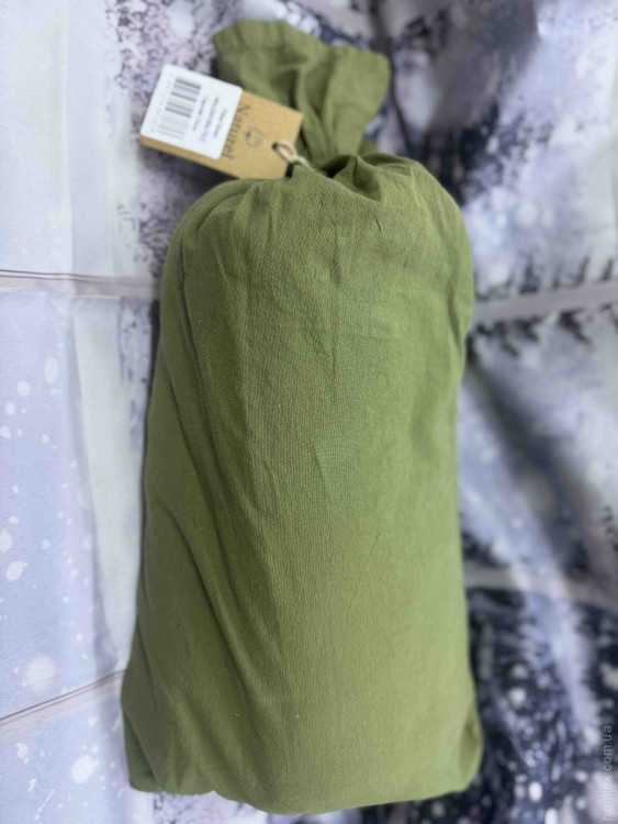 Простынь на резинке Naturel 180x200x30 см с наволочками 50х70 см оливковая Простынь на резинке Naturel 180x200x30 см с наволочками 50х70 см оливковая