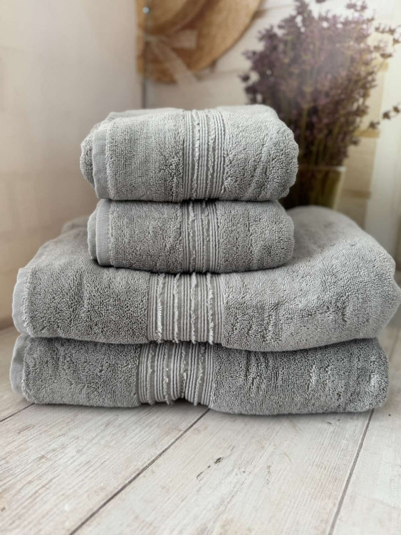 Набір махрових рушників Туреччина 52×77 см із 2-х штук, 80х150 см із 2-х штук, модель 7 Набір махрових рушників Туреччина 52×77 см із 2-х штук, 80х150 см із 2-х штук, модель 7