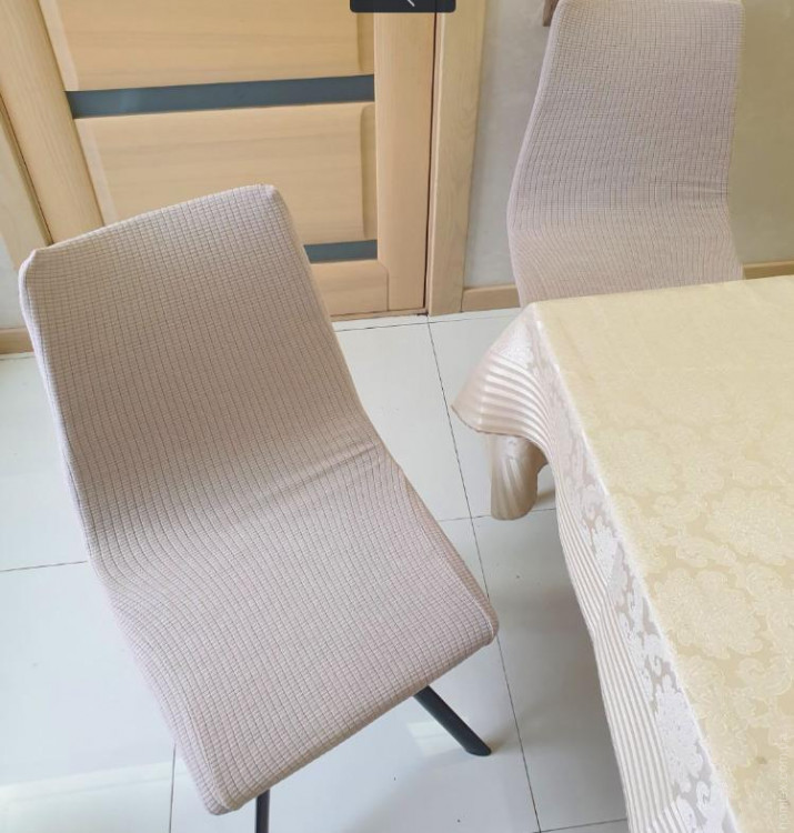 Набор чехлов универсальный для стульев Zeron из 6- ти штук светло-бежевые Набор чехлов универсальный для стульев Zeron из 6- ти штук светло-бежевые