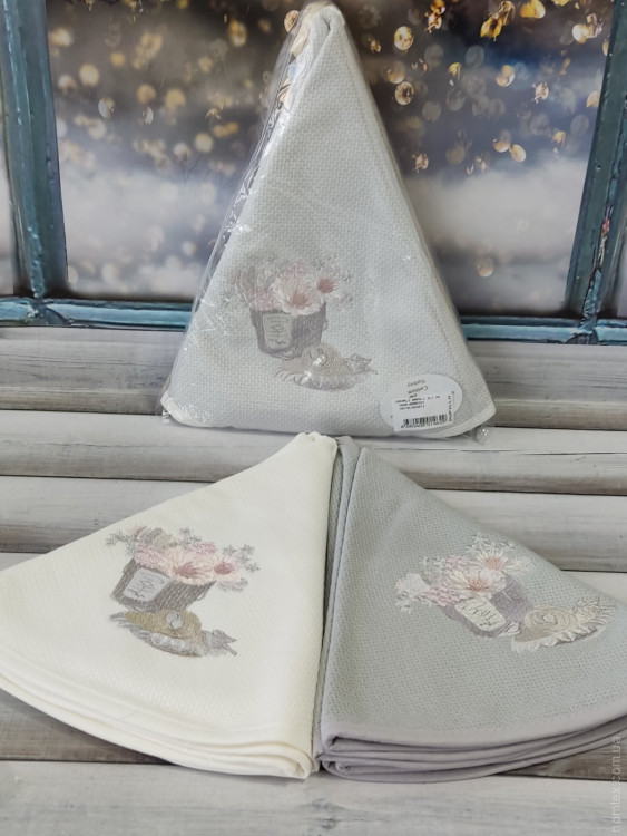 Набор круглых махровых полотенец для кухни Pupilla Bernini 70х70 см, модель 6