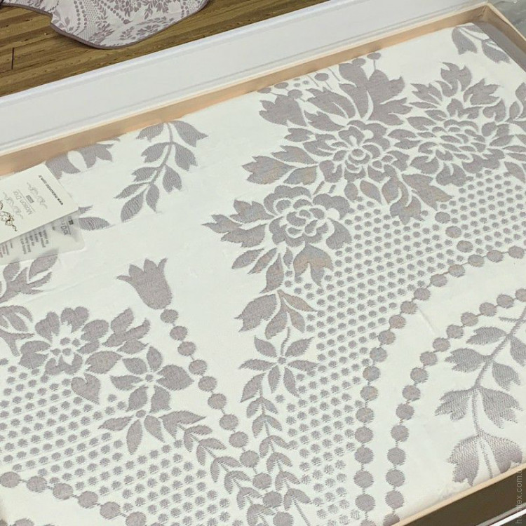Покрывало Maison D'or Paris Avangard Lilac (сиреневое) 240х260 см