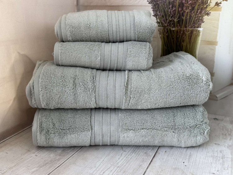 Набір махрових рушників Туреччина 50×80 см із 2-х штук, 75х145 см із 2-х штук, модель 8 Набір махрових рушників Туреччина 50×80 см із 2-х штук, 75х145 см із 2-х штук, модель 8