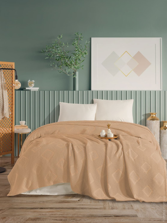 Вафельное пике - покрывало Nil Home Perla Diamond 220x240 см горчичное