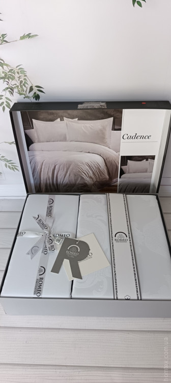 Постельное белье Romeo Home сатин - жаккард Cadence евро