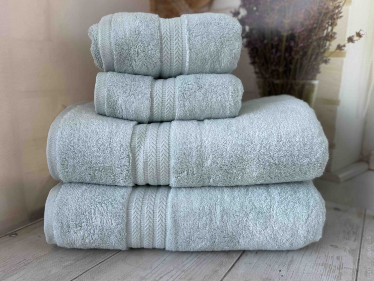 Набір махрових рушників Туреччина 50×80 см із 2-х штук, 77х150 см із 2-х штук, модель 1