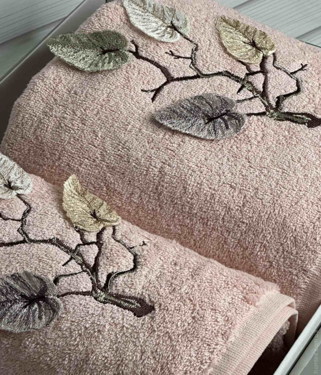 Набор махровых полотенец Piante Home из двух штук 50х90+70х140 см с вышивкой модель 17