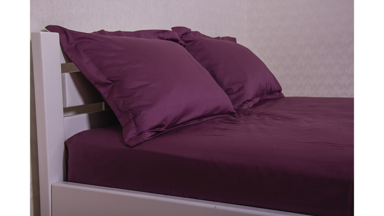 Простынь Billerbeck Neustadt U бордо 240x260 см