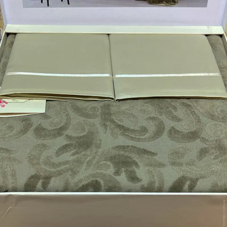 Постельное белье Tivolyo Home Baroc Haki (хаки) с махровым покрывалом евро