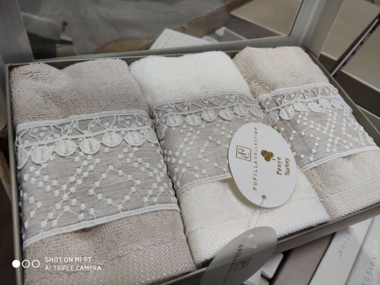 Набір махрових рушників Pupilla з 3 шт. 30x50 см, модель T4