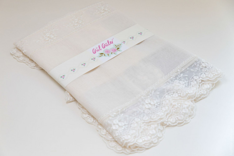 Скатерть Gul Guller Reyhan cream 50x150 см